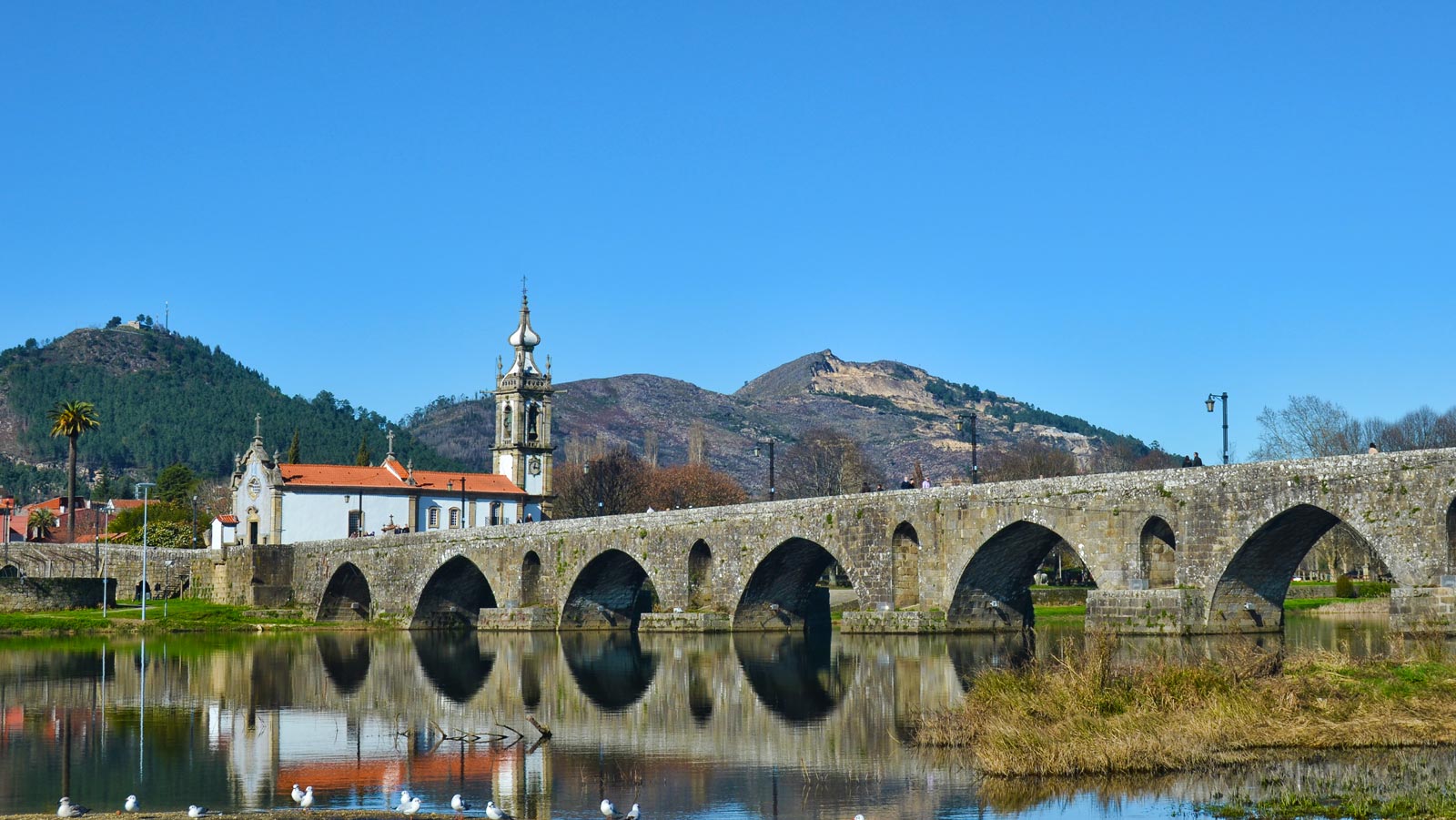 Ponte de Lima Bridge - Ponte de Lima | Bridges | Portugal Travel Guide