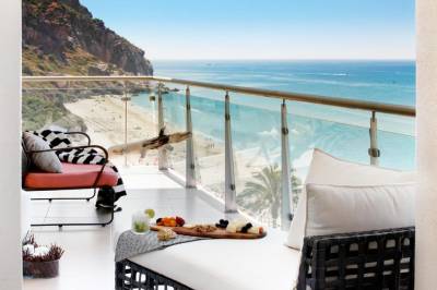 Cali Luxury Suites Bed & Breakfast